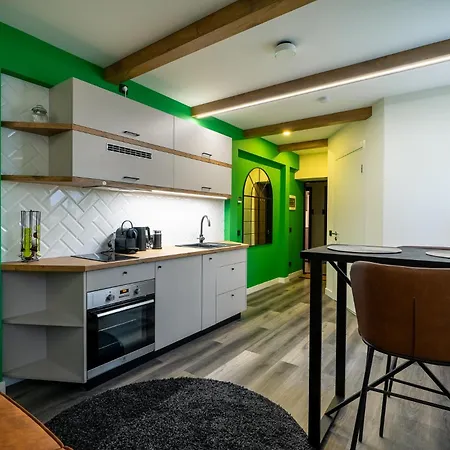 Colorful G Διαμέρισμα *